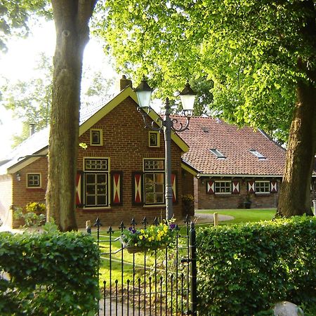 Bed En Breakfast De Boksloot Ravenswoud Esterno foto